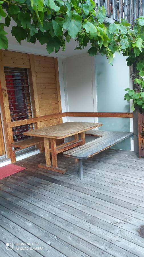 Enzian 176 Al , Wohnung C3 Tiefencastel Bagian luar foto