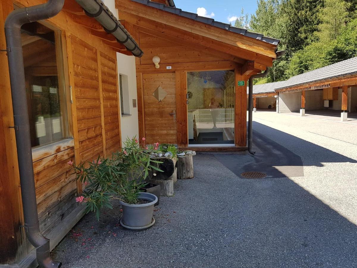 Enzian 176 Al , Wohnung C3 Tiefencastel Bagian luar foto
